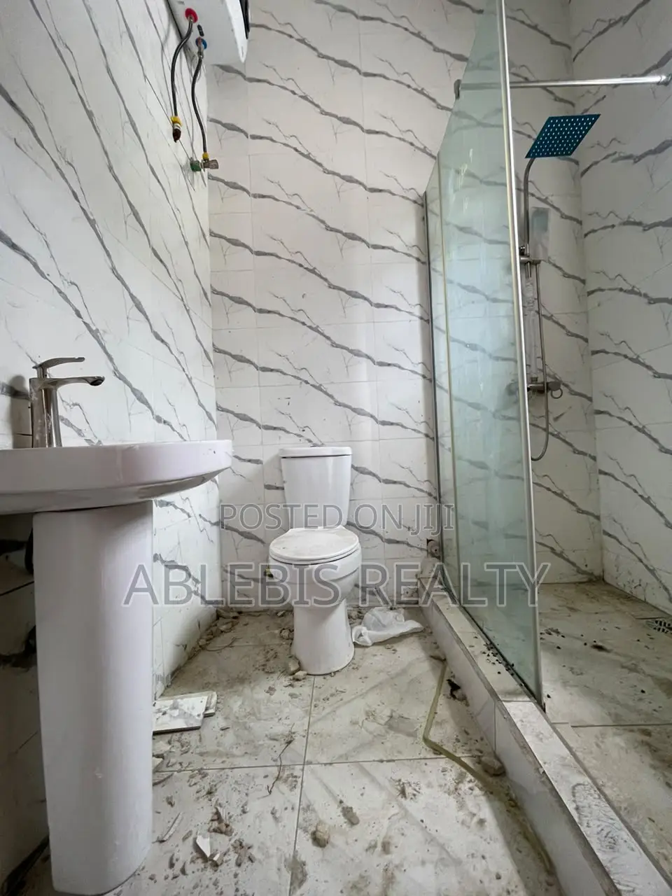 4bdrm Townhouse/Terrace in Orchid, Lekki Phase 2 for sale