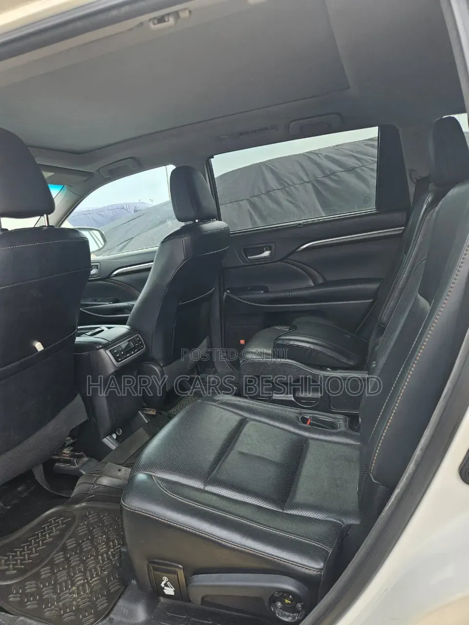 Toyota Highlander Limited 4dr SUV AWD (3.5L 6cyl 6A) 2015 White
