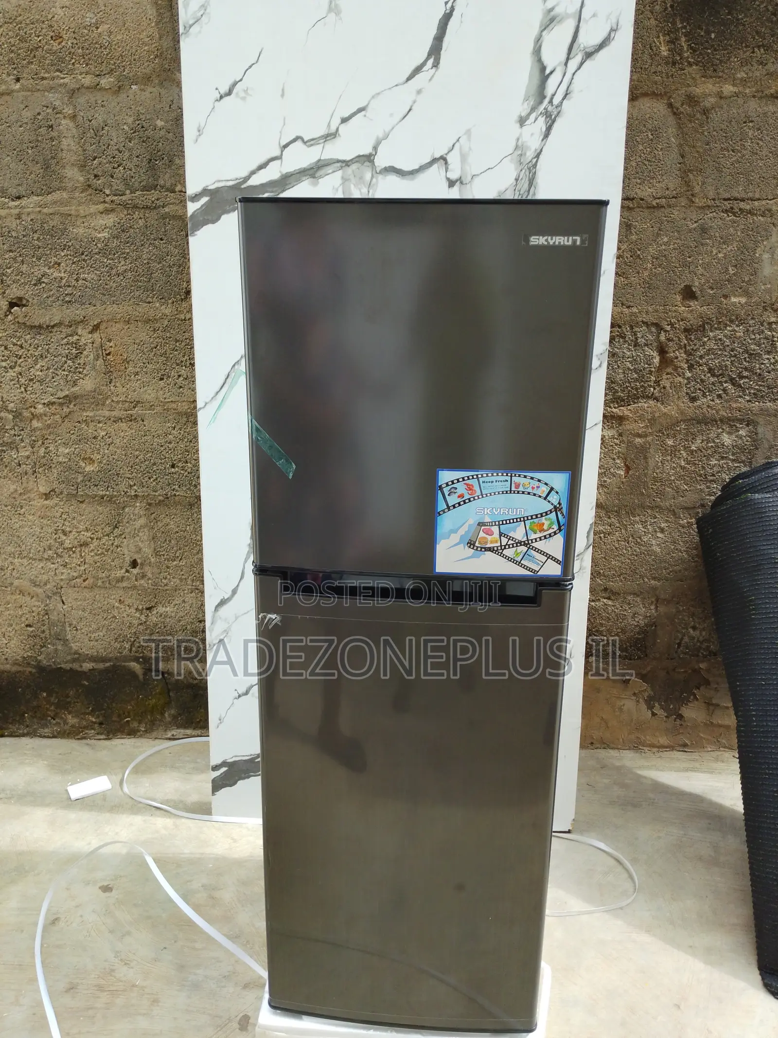 Skyrun BCD-145A Refrigerator at a Great Price