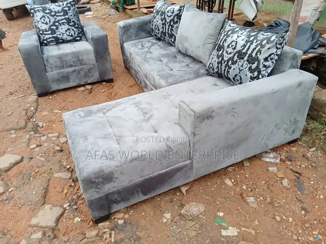 Modern Sofa Set for Home Use