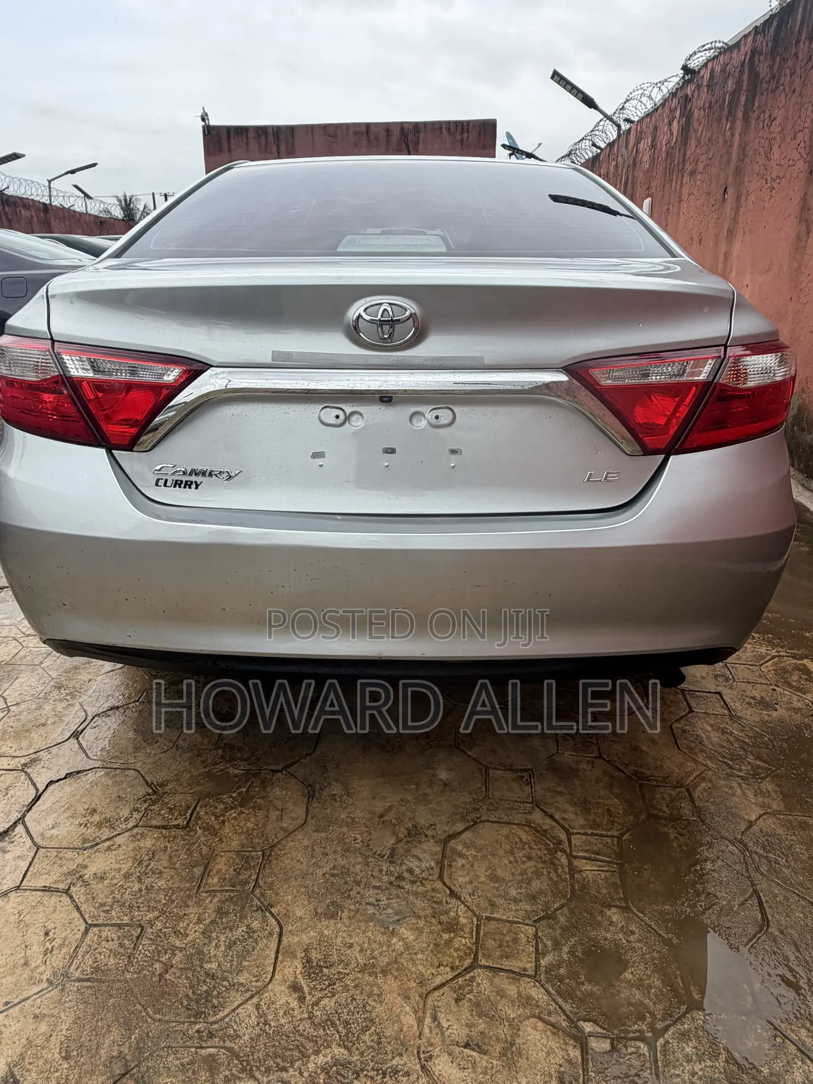 Toyota Camry LE 4dr Sedan (2.5L 4cyl 6A) 2017 Silver