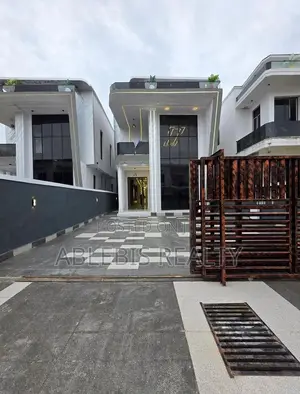 5bdrm Duplex in Ajah for sale