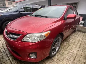 Toyota Corolla 2013 Red