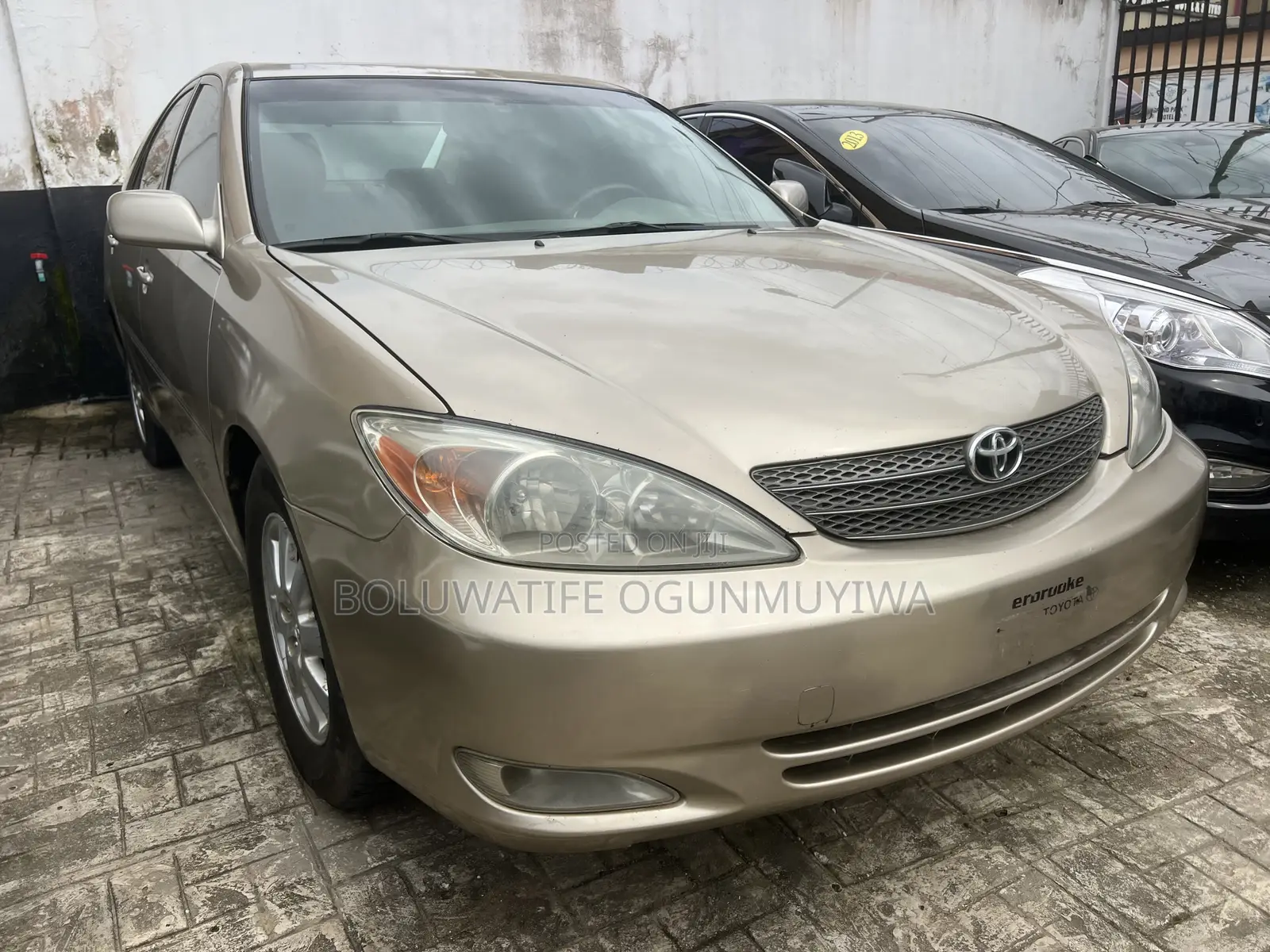Toyota Camry XLE V6 4dr Sedan (3.0L 6cyl 4A) 2003 Gold