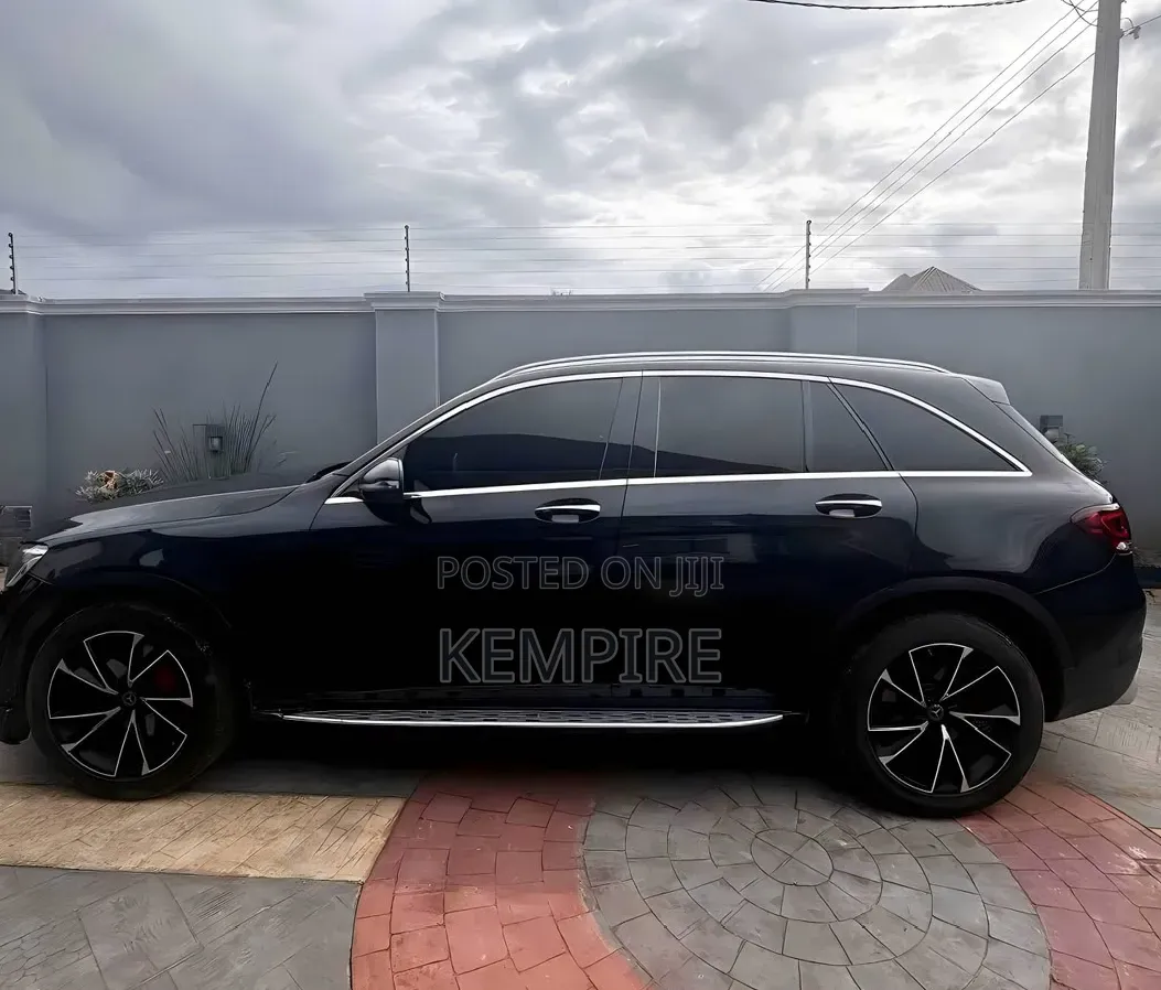 Mercedes-Benz GLC-Class 2016 Black