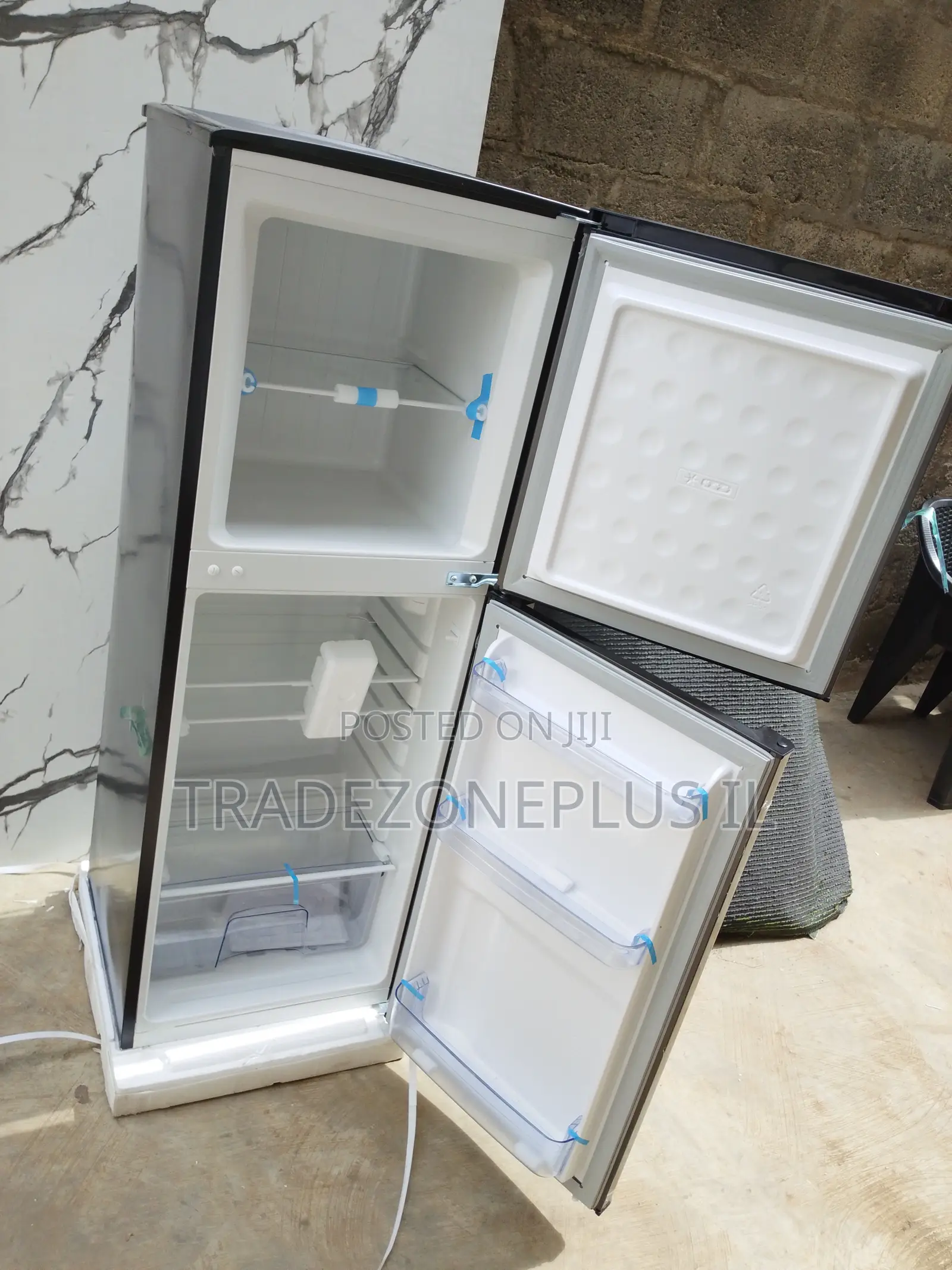 Skyrun BCD-145A Fridge for Everyday Groceries