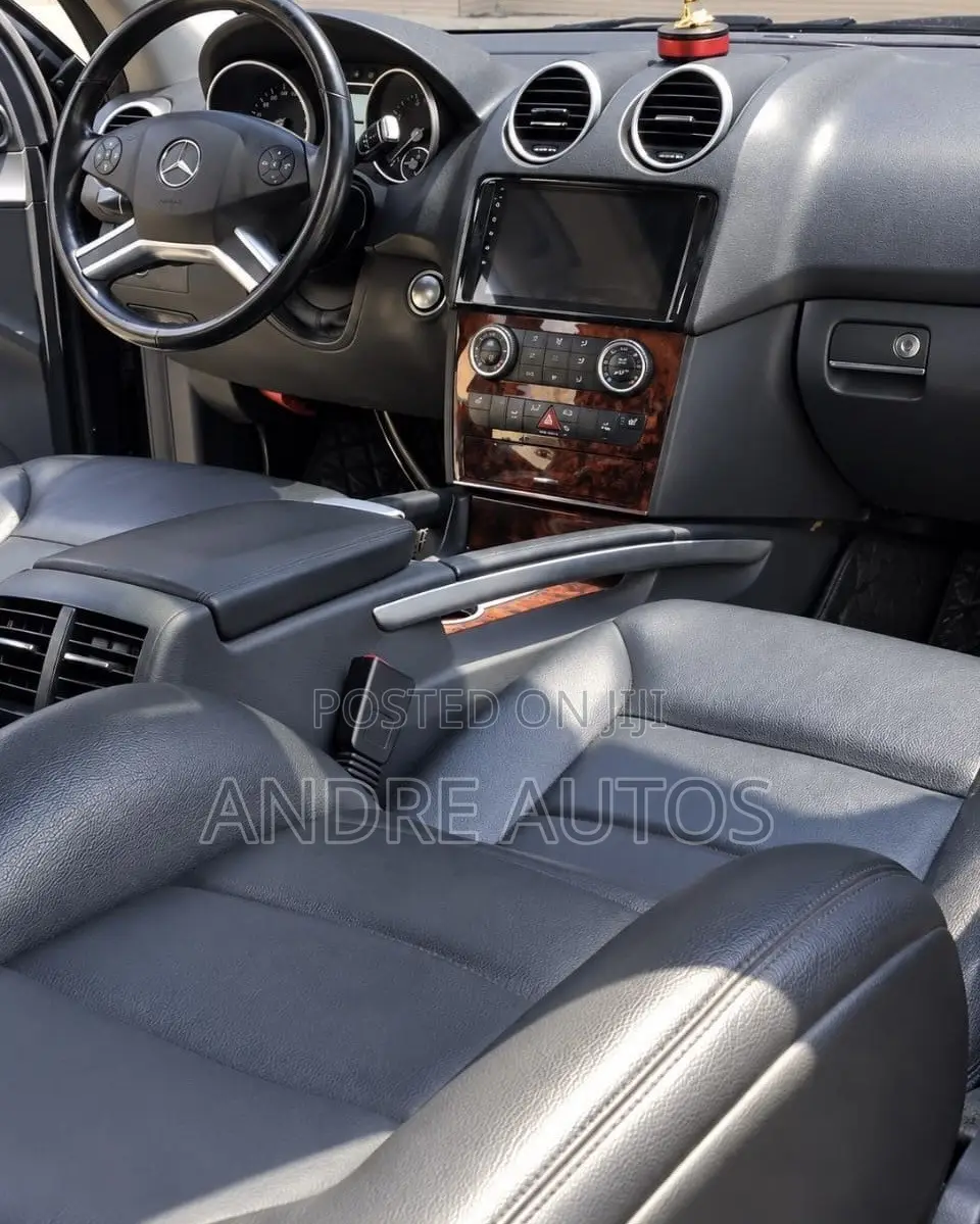 Mercedes-Benz M Class ML 350 4Matic 2011 Black