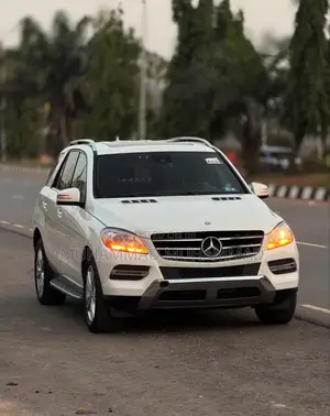 Mercedes-Benz M Class ML 350 4Matic 2013 White