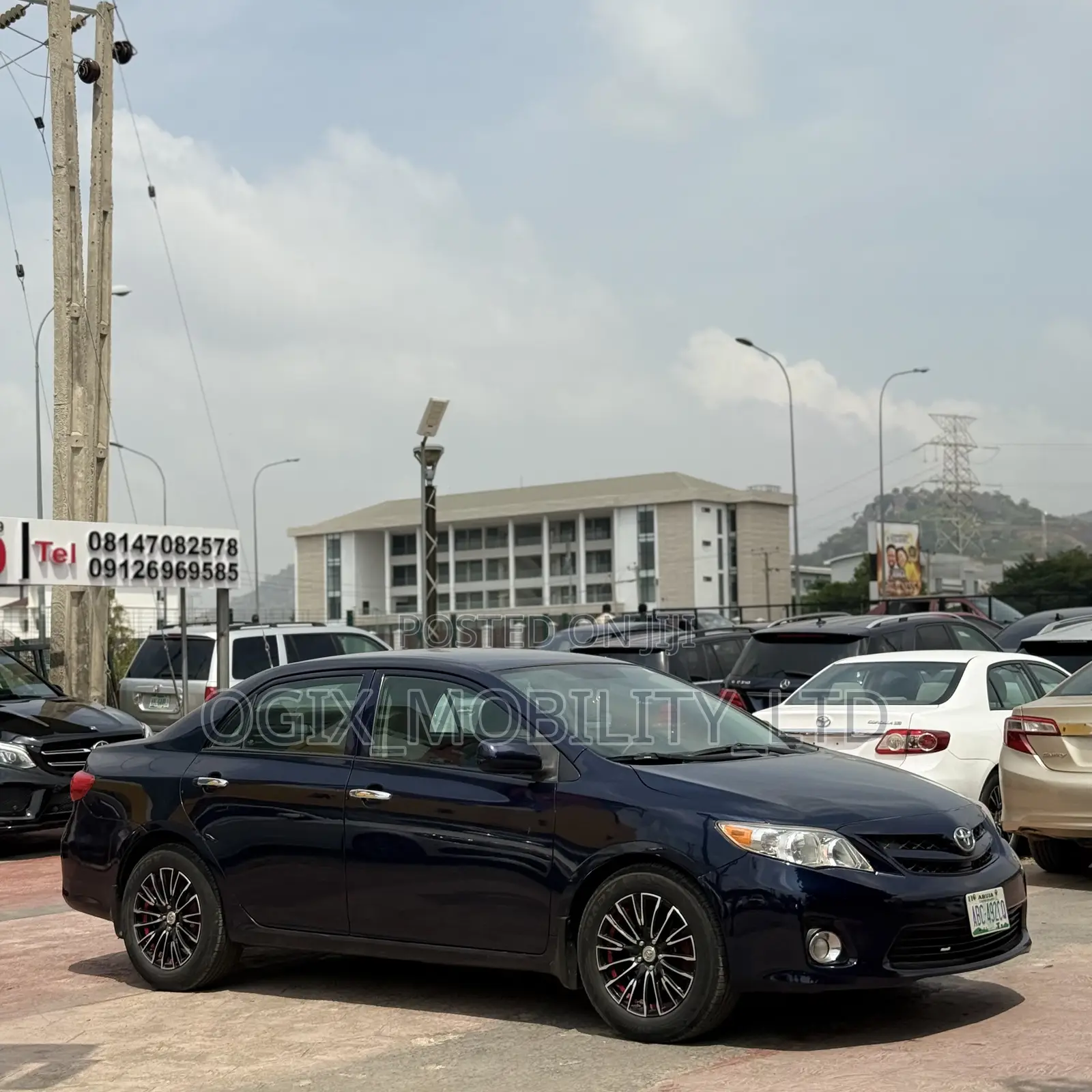Toyota Corolla LE 4dr Sedan (1.8L 4cyl 4A) 2012 Blue