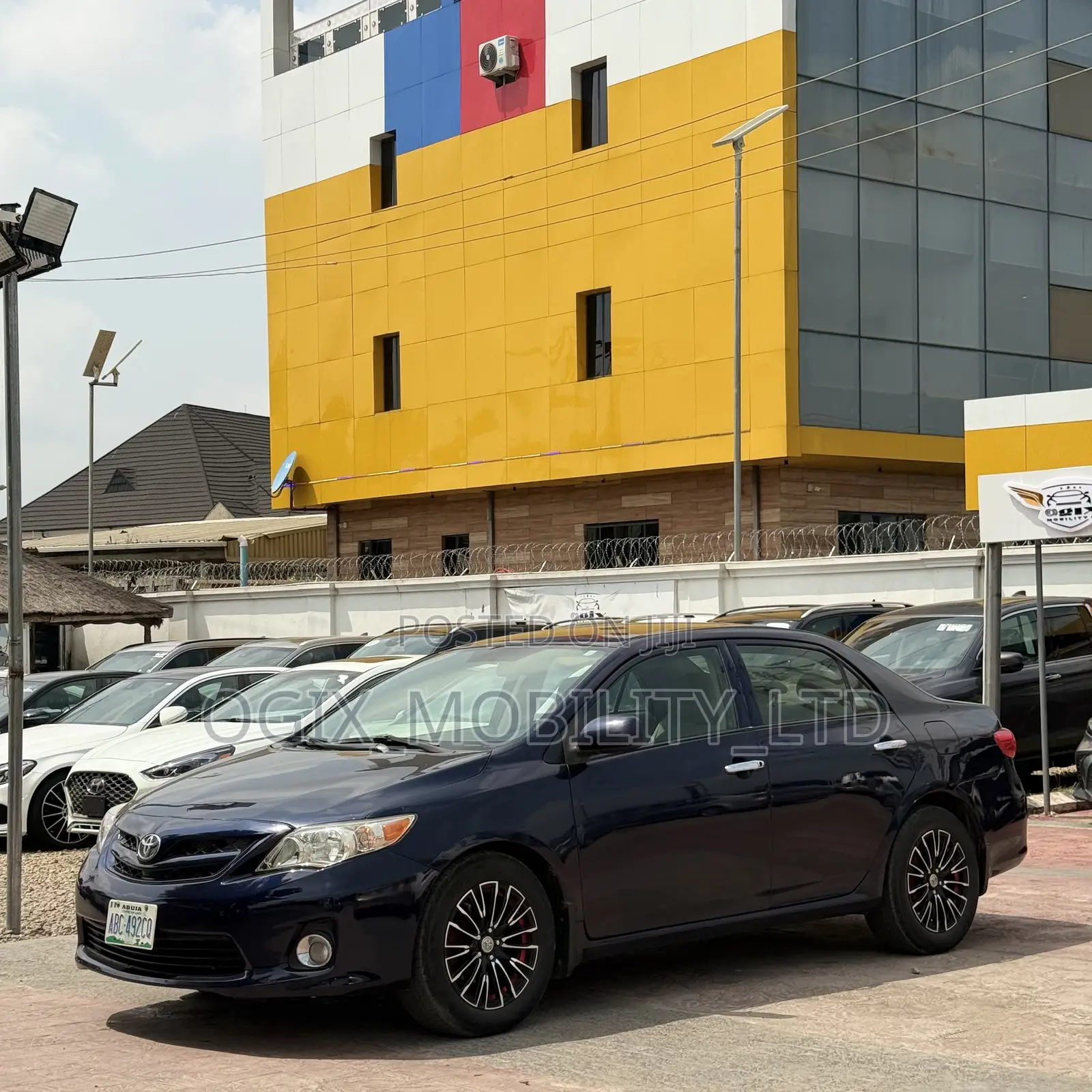 Toyota Corolla LE 4dr Sedan (1.8L 4cyl 4A) 2012 Blue