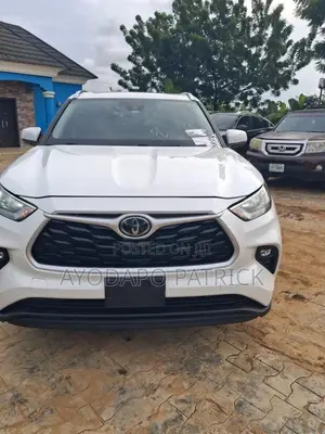 Toyota Highlander XLE AWD 2020 White