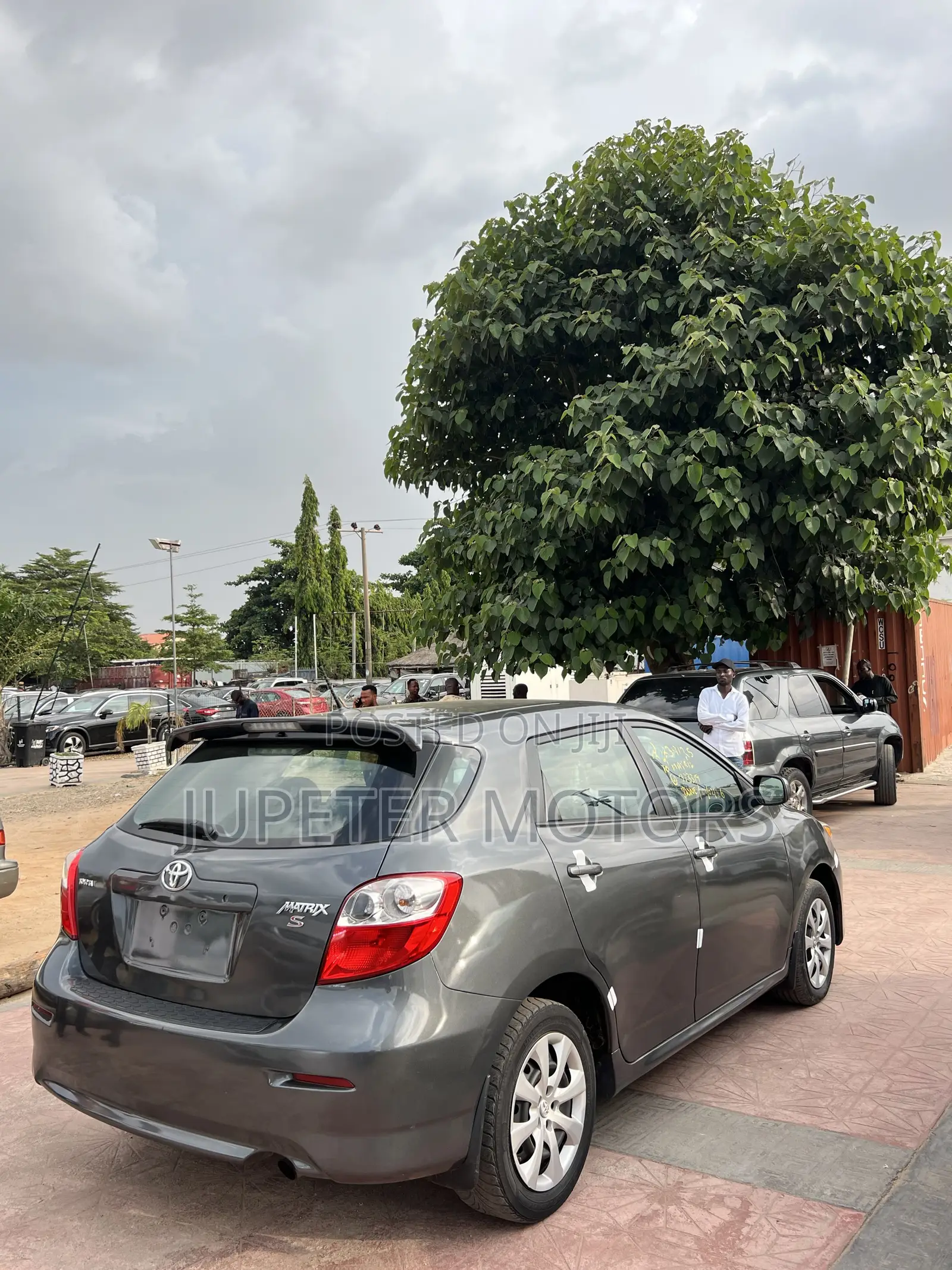 Toyota Matrix S Hatchback AWD (2.4L 4cyl 4A) 2010 Black
