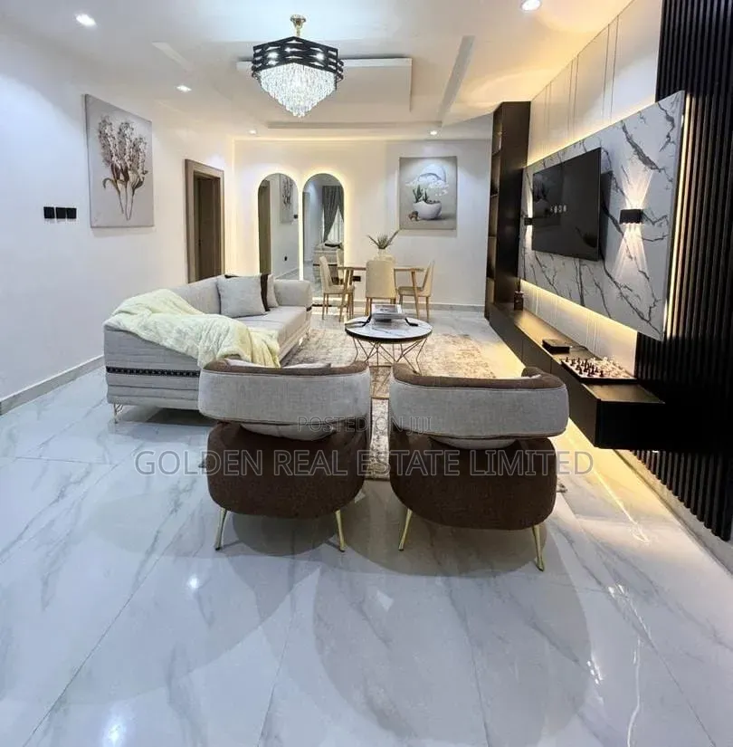 It’s a 3 Bedroom Apartment at Katampe Main.
For 200k Per Night