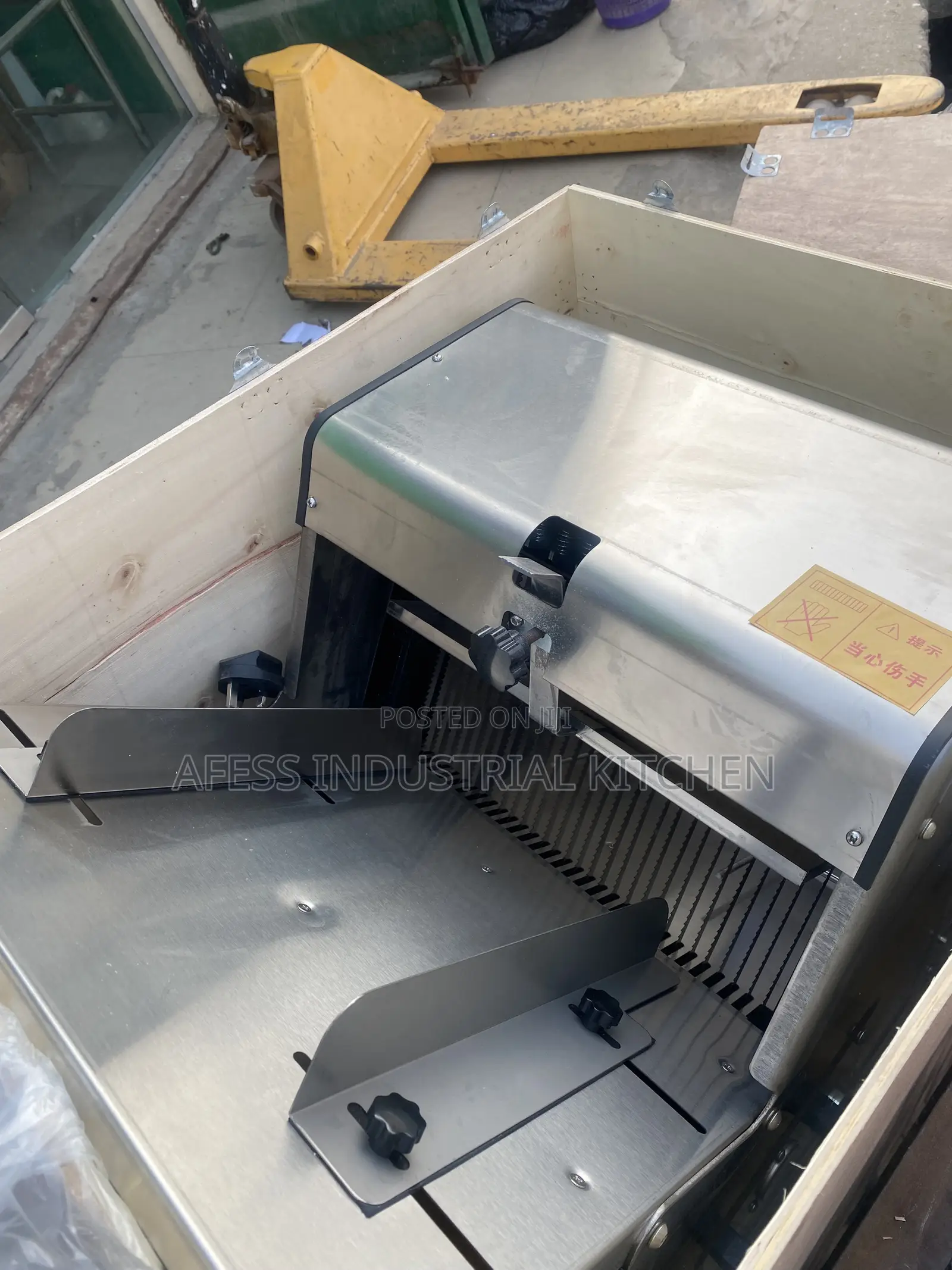 Industrial Bread Slicer