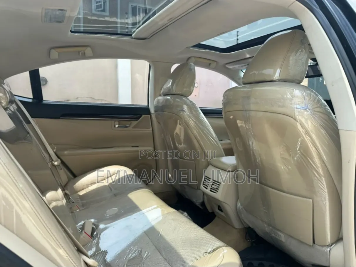 Lexus ES 2014 Black