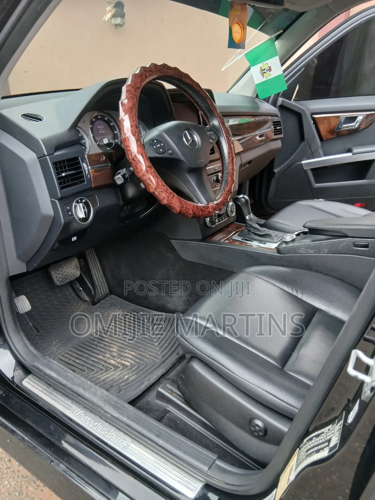 Mercedes-Benz GLK-Class 2011 Black