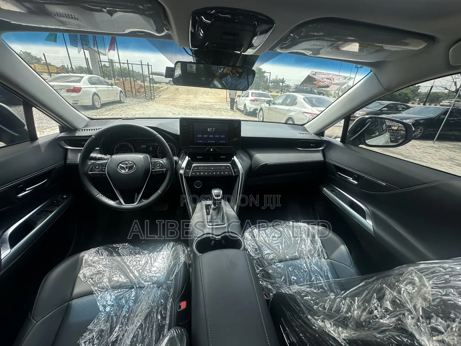 Toyota Venza 2022 White