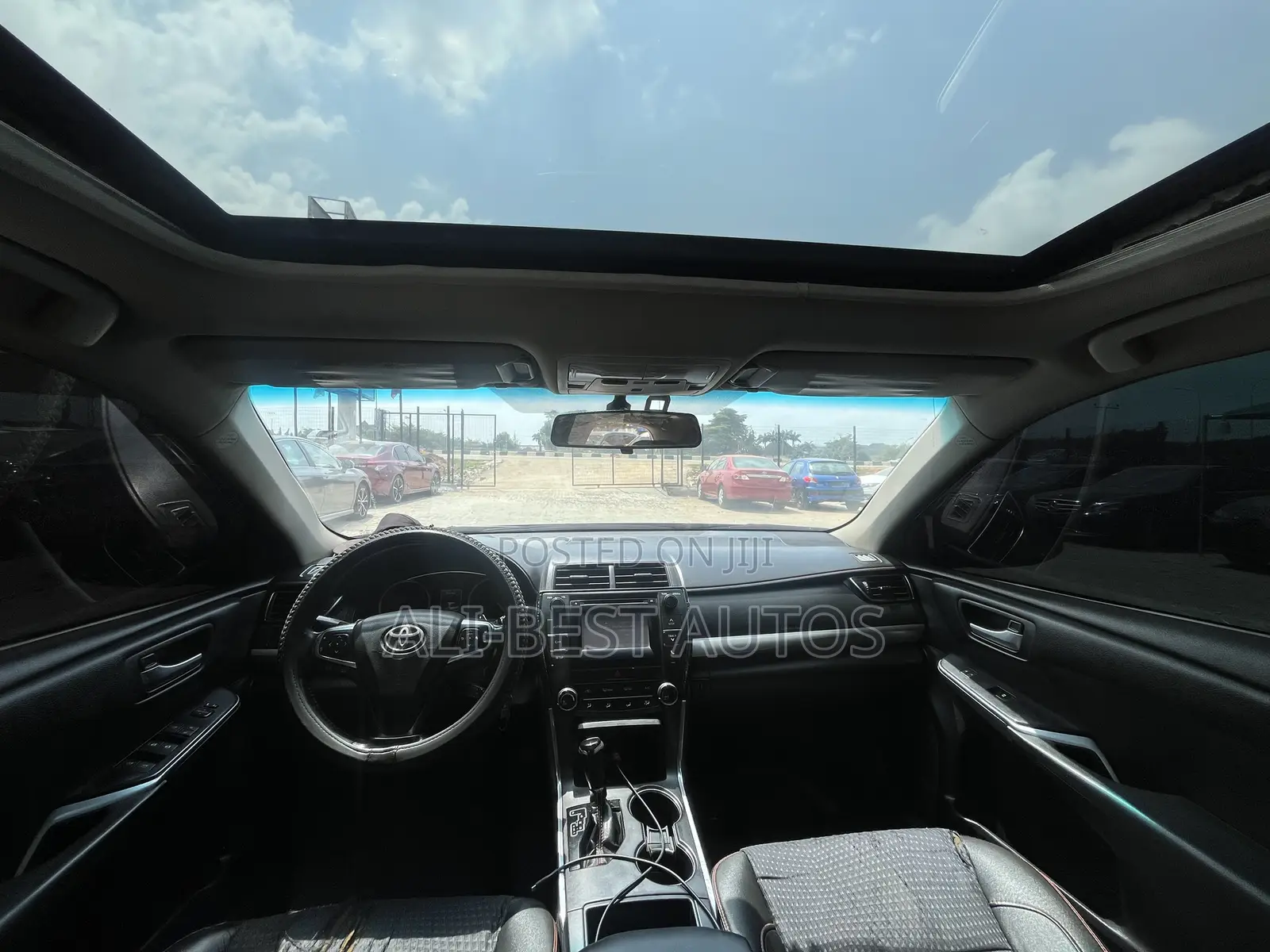 Toyota Camry SE 4dr Sedan (2.5L 4cyl 6A) 2015 Black