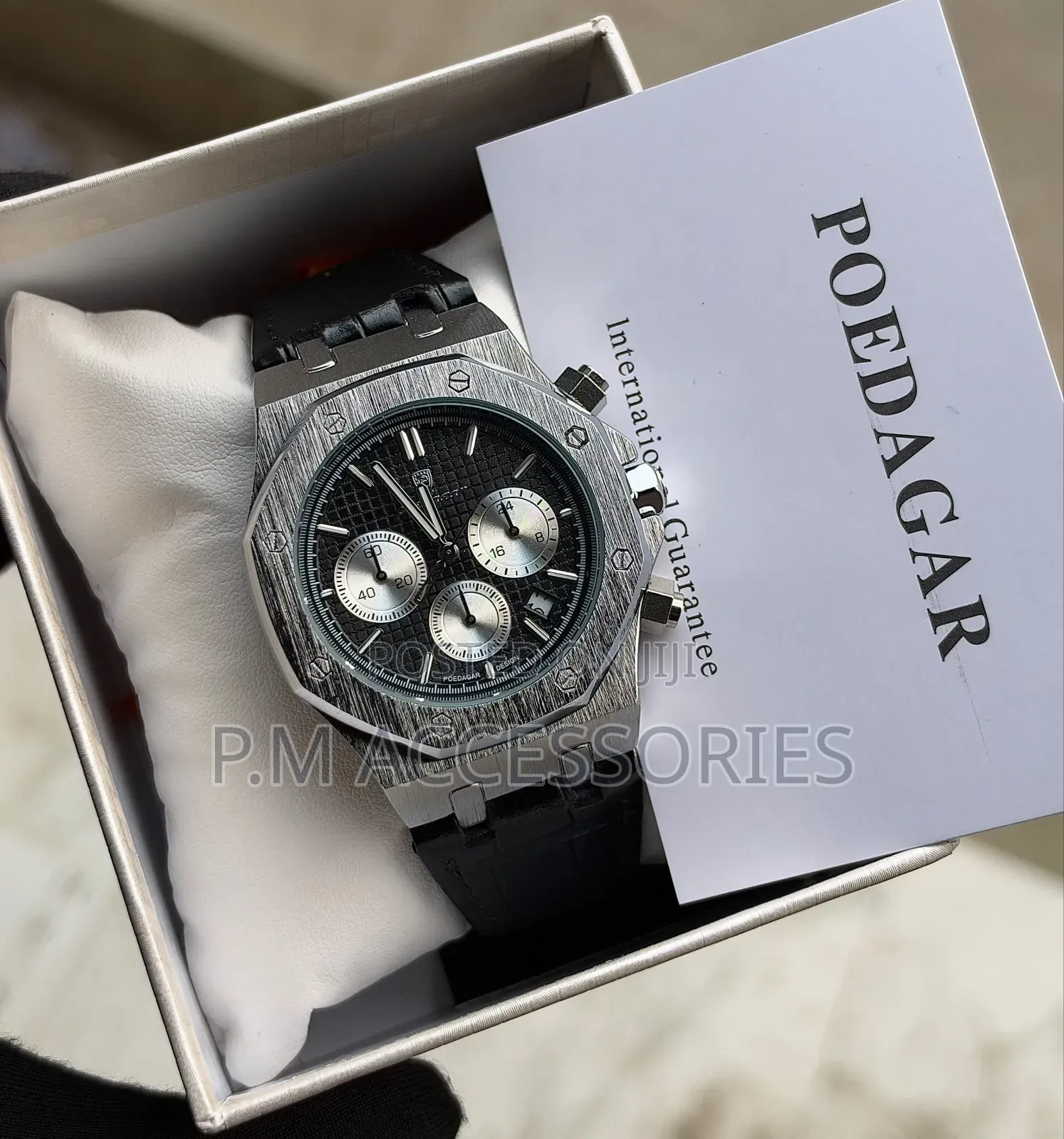 Classic Poedagar Chronograph Design