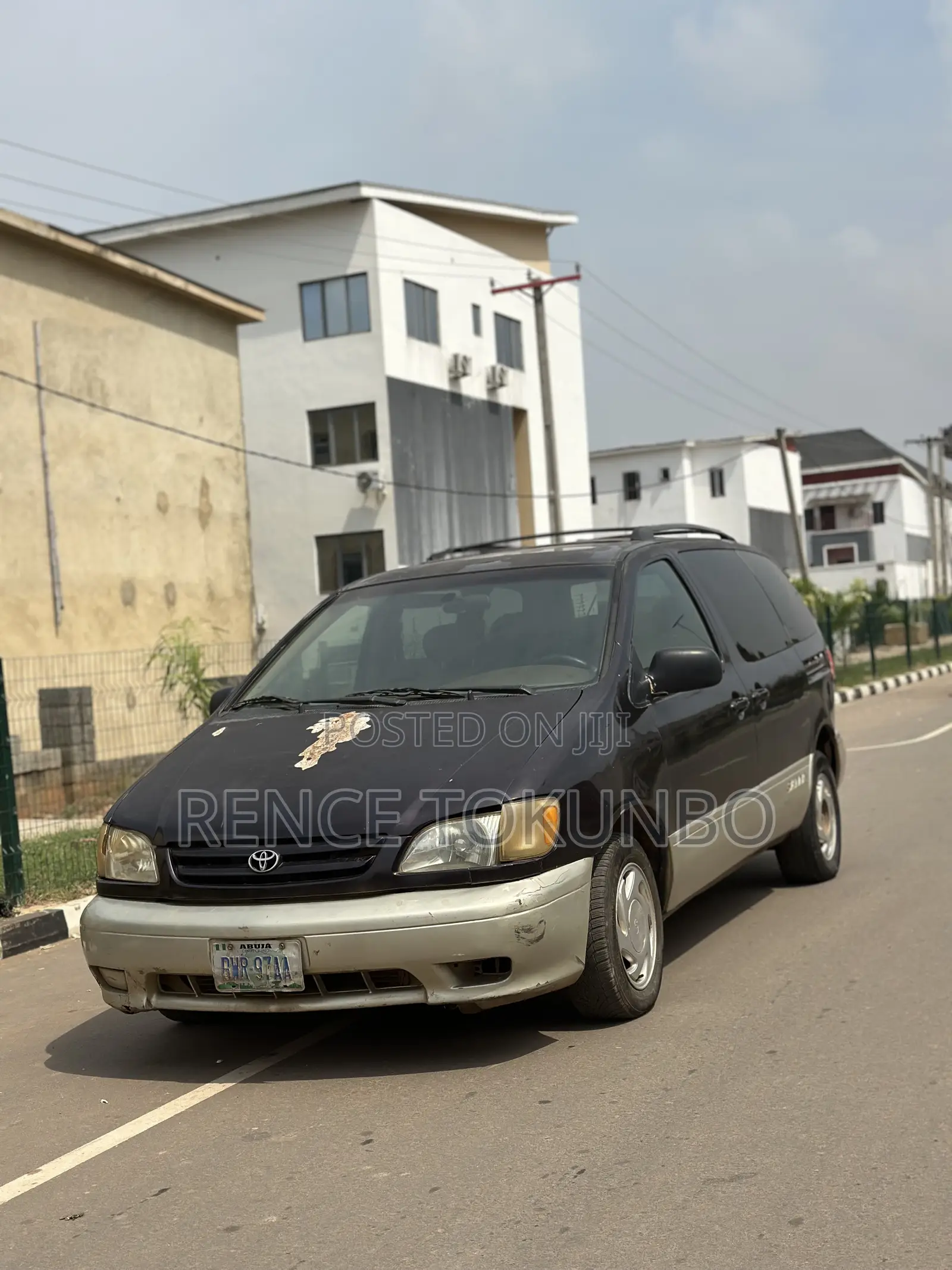 Toyota Sienna 2001 Gold