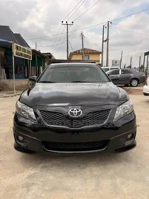 Toyota Camry SE 4dr Sedan (2.5L 4cyl 6AM) 2010 Black