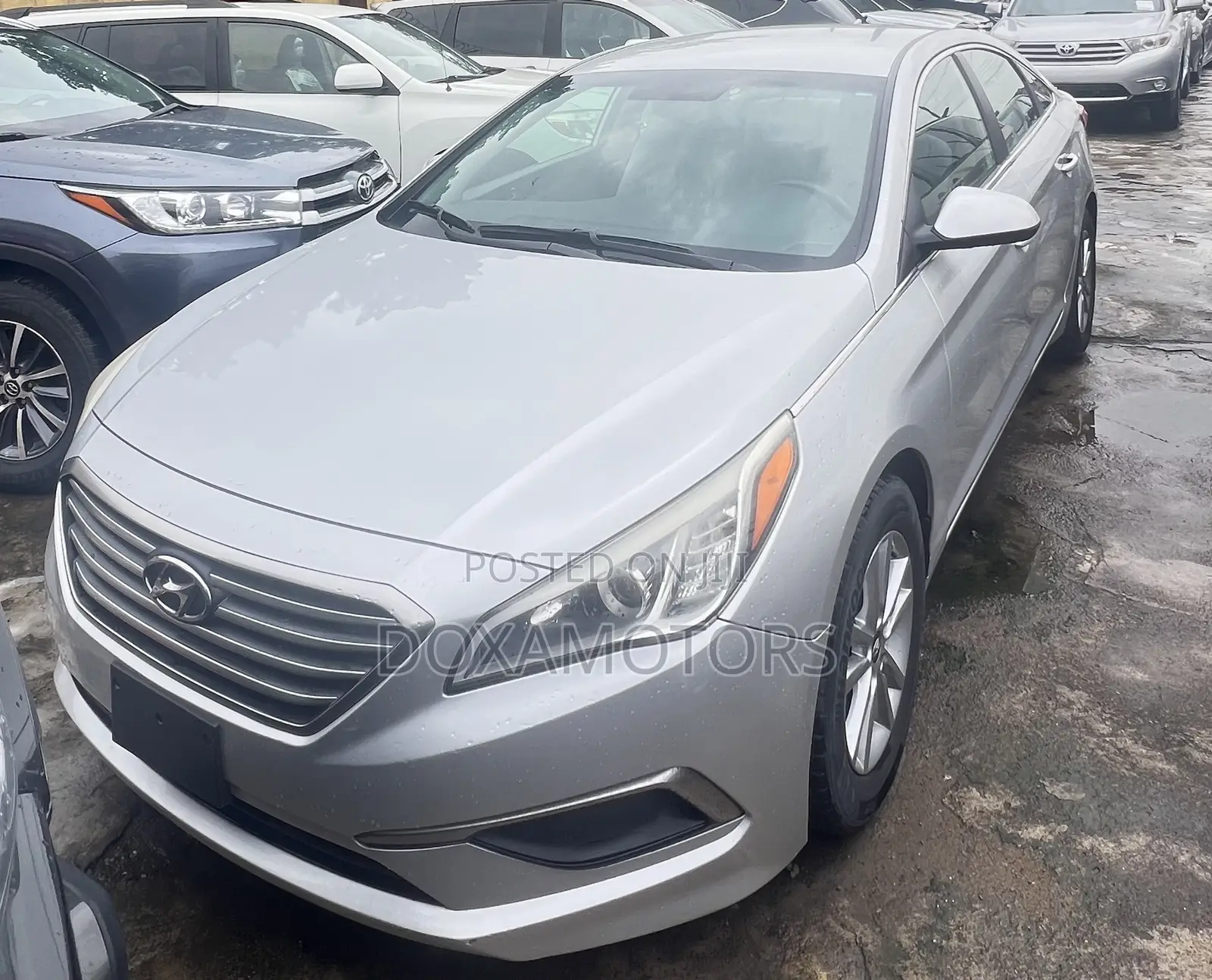 Hyundai Sonata Base Sedan FWD (2.4L 4cyl 6A) 2016 Silver