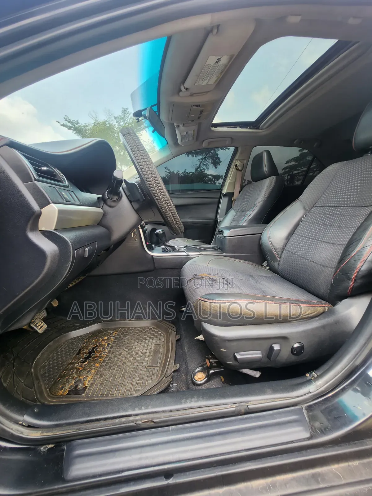 Toyota Camry SE 4dr Sedan (2.5L 4cyl 6A) 2015 Black