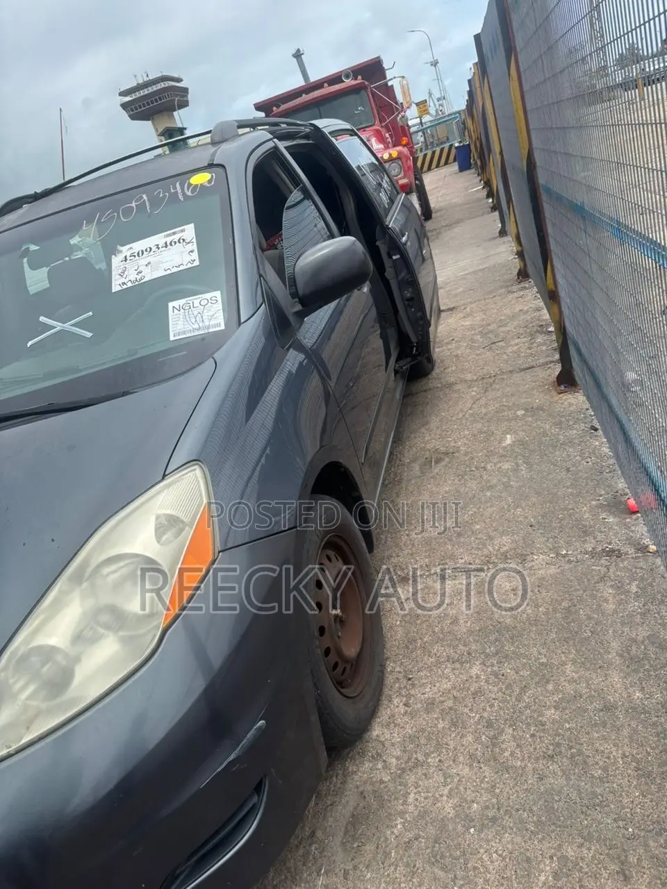 Toyota Sienna LE AWD 2008 Gray