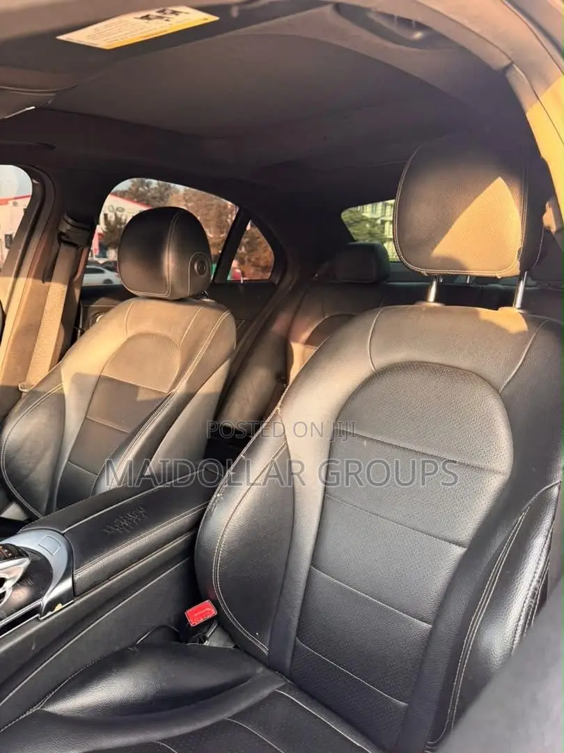 Mercedes-Benz C300 Luxury 4dr RWD Sedan (2.0L 4cyl 7A) 2015 White