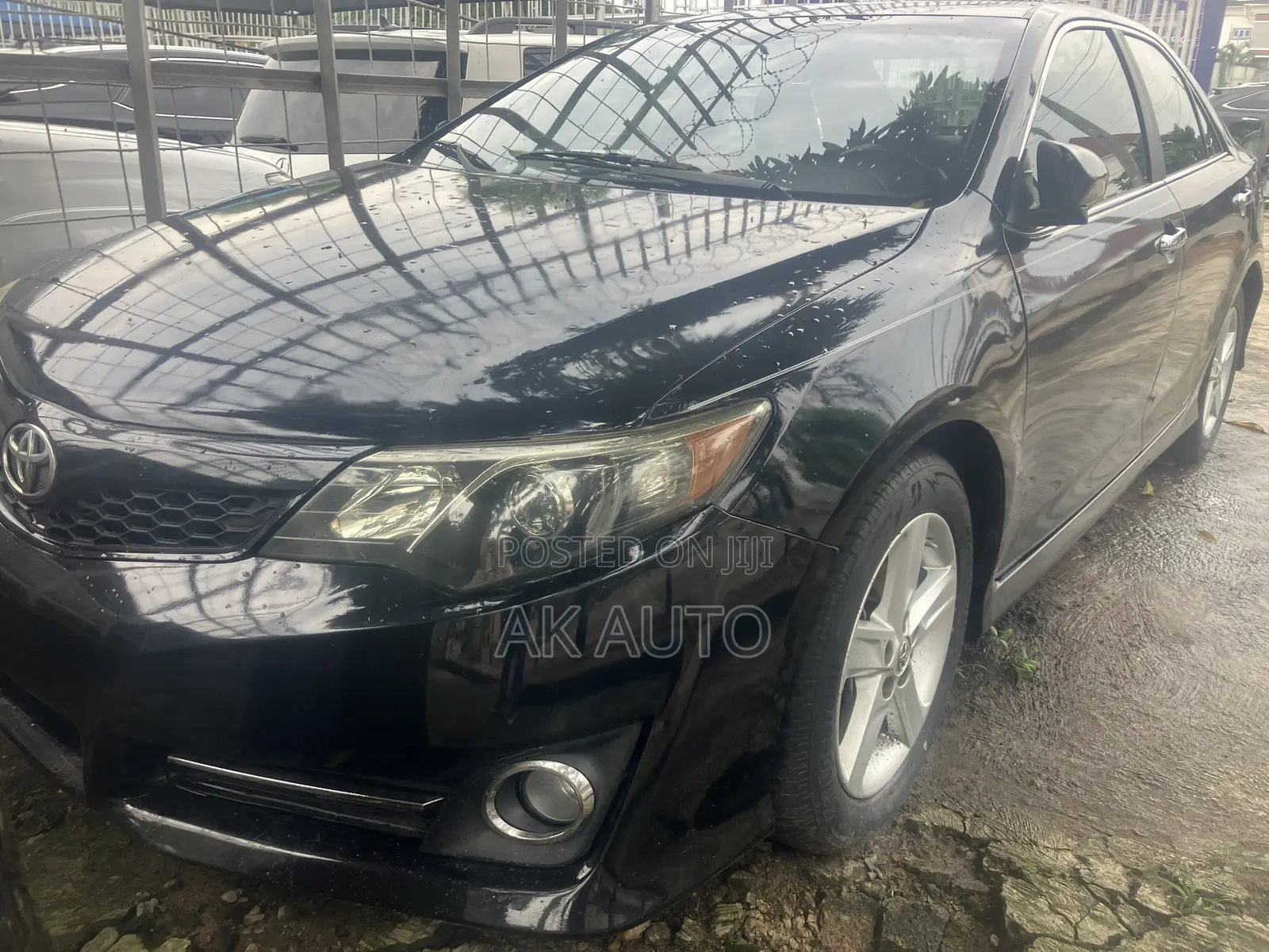 Toyota Camry SE 4dr Sedan (2.5L 4cyl 6A) 2014 Black