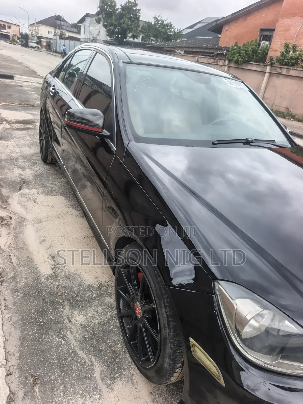 Mercedes-Benz C300 2014 Black