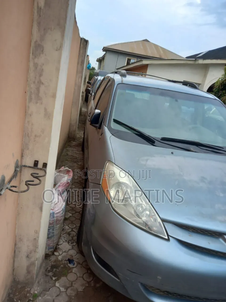 Toyota Sienna 2005 Blue