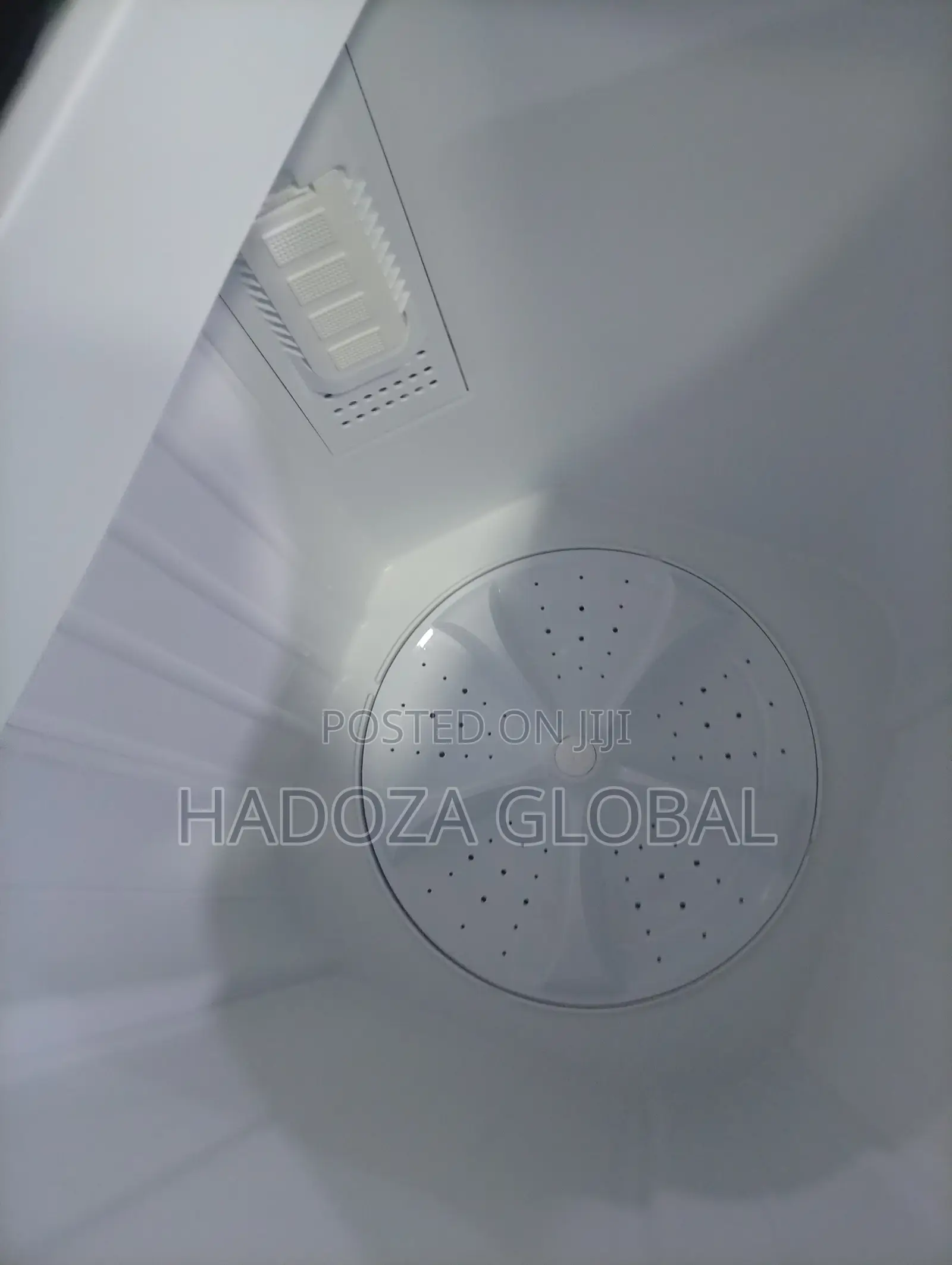 Say Hello to Spotless Whites and Bright Colors With Skyrun 11kg