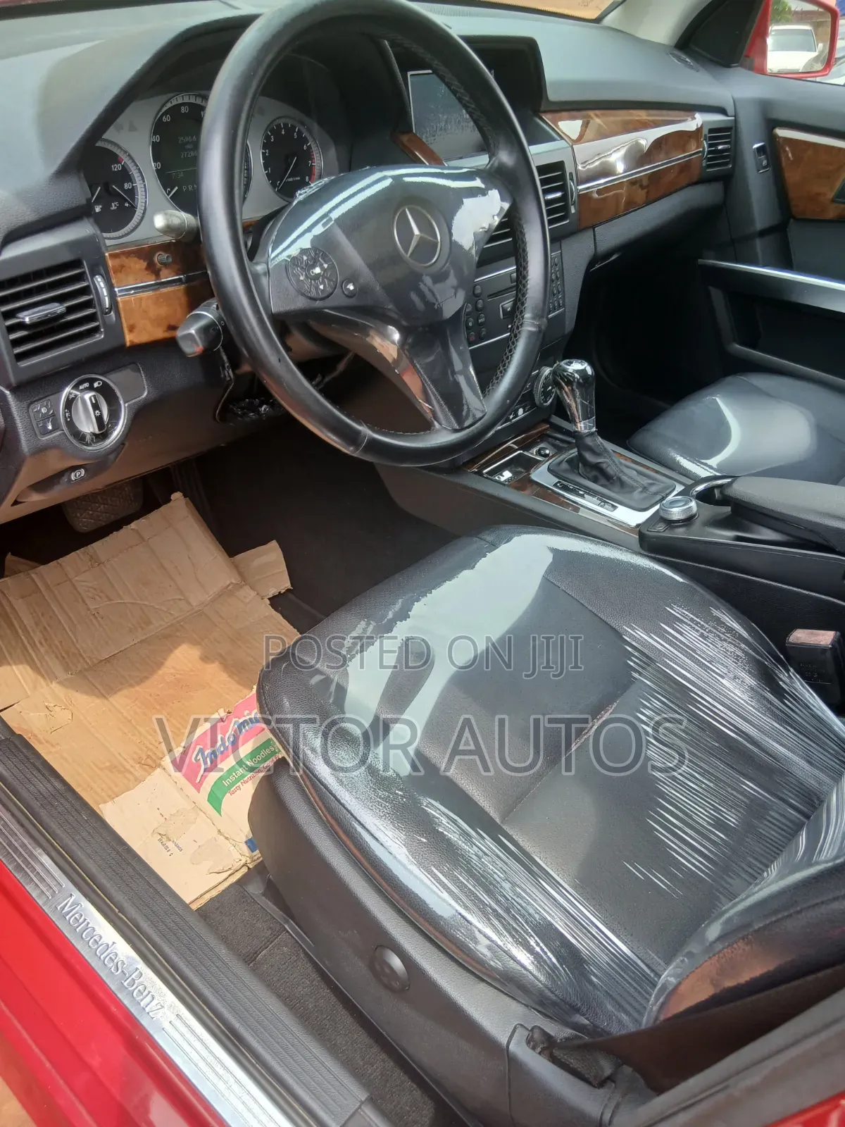 Mercedes-Benz GLK-Class 2010 Red