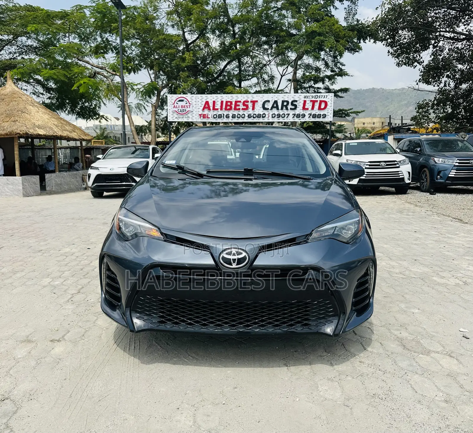 Toyota Corolla LE (1.8L 4cyl 2A) 2019 Blue