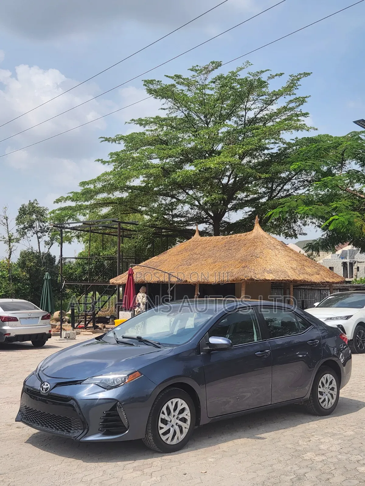 Toyota Corolla LE (1.8L 4cyl 2A) 2019 Blue