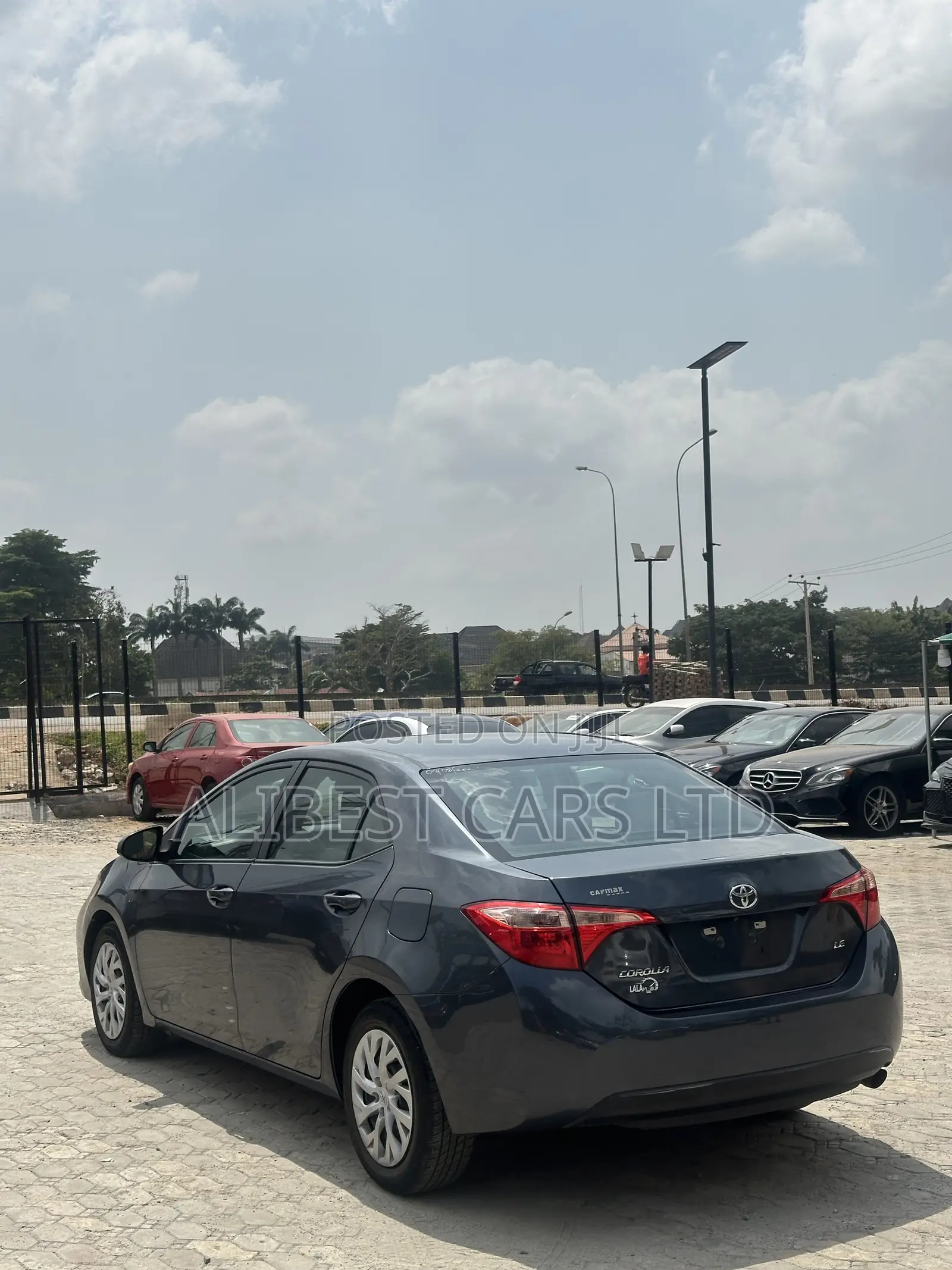 Toyota Corolla 2019 Blue