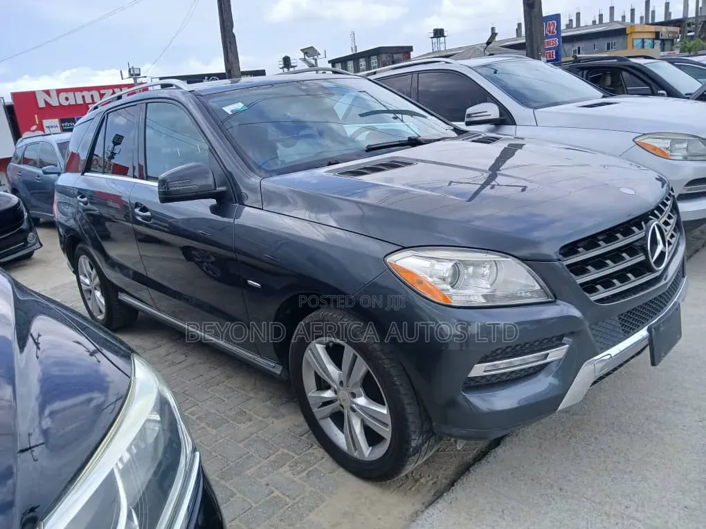 Mercedes-Benz M Class 2013 Gray
