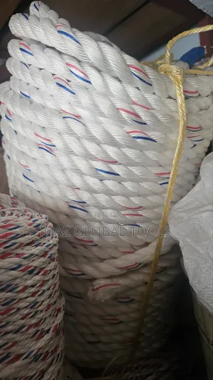 Maroon Rope (Pp,200metres)30mm,25mm,20mm