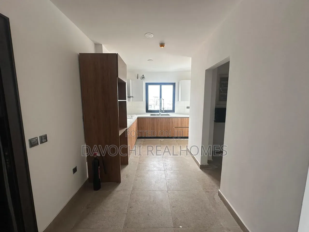 4bdrm Apartment in Banana Island for rent