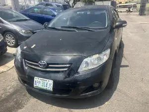 Toyota Corolla 2012 Black