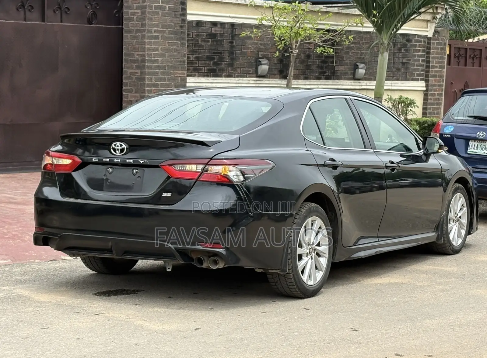 Toyota Camry 2021 Black