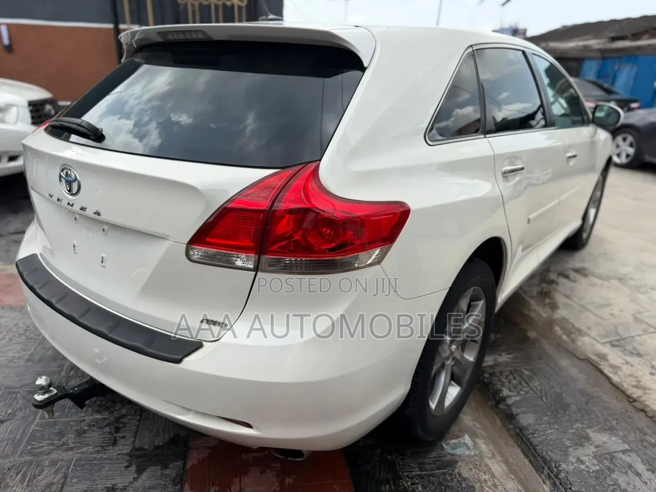 Toyota Venza 2010 White