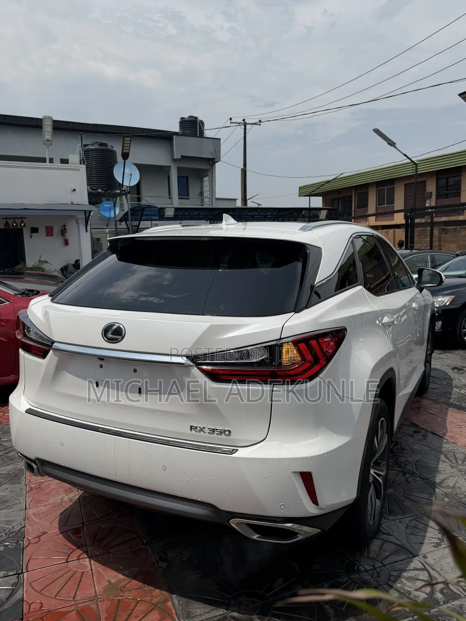Lexus RX 350 FWD 2017 White