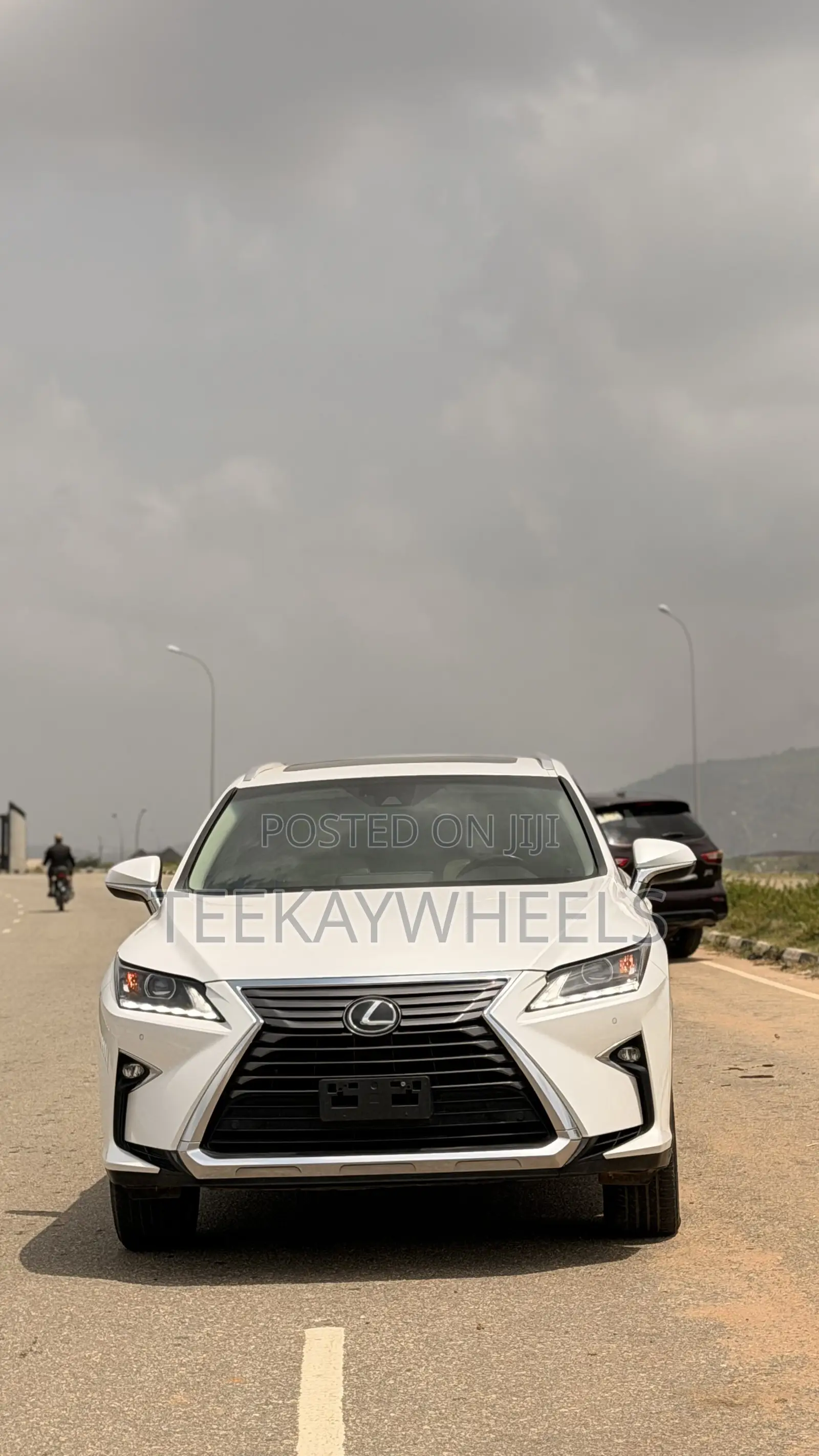 Lexus RX 350L Luxury FWD 2018 White