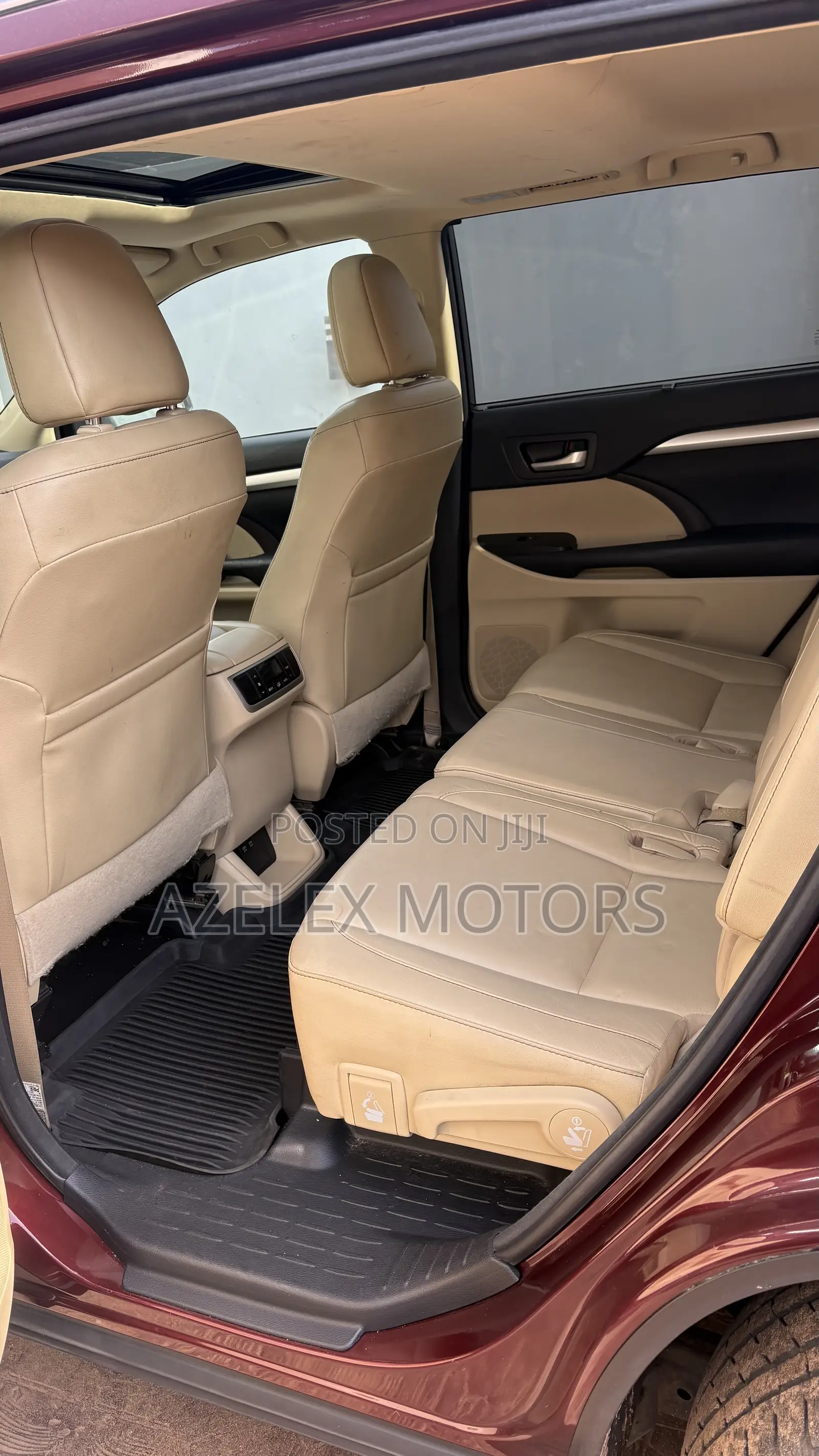 Toyota Highlander XLE 4x2 V6 (3.5L 6cyl 8A) 2018 Burgundy