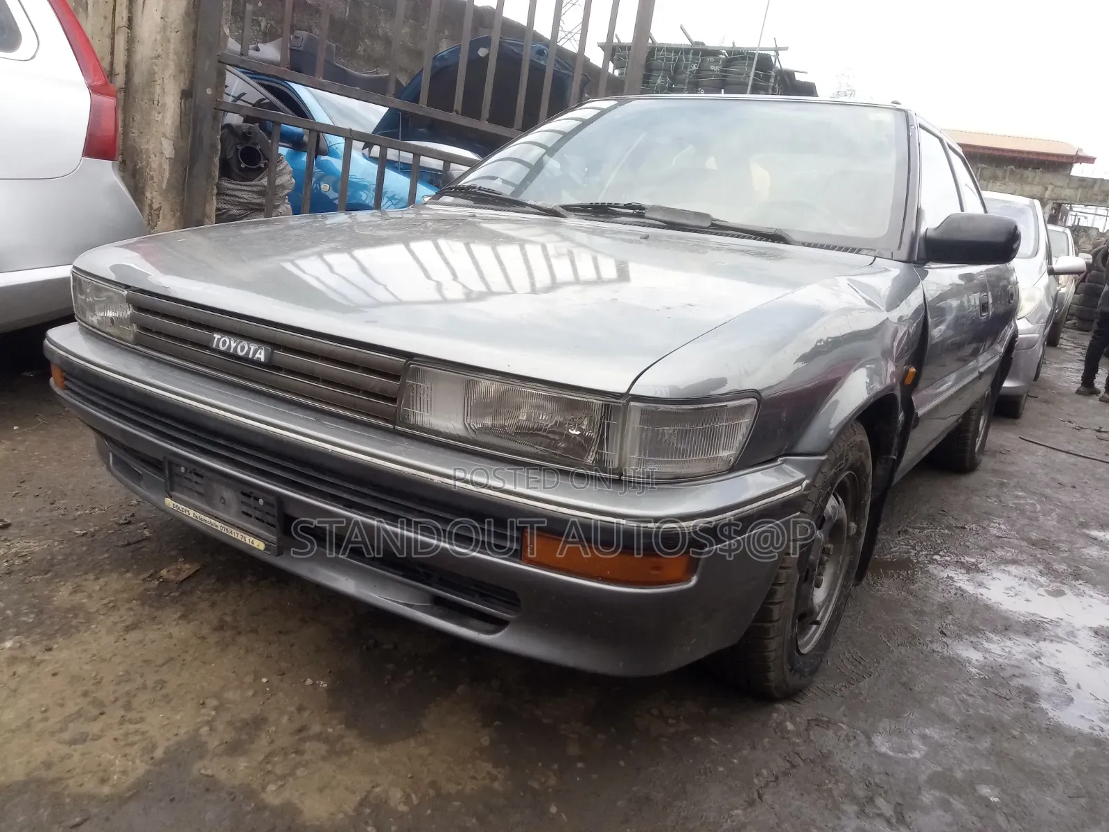 Toyota Corolla Automatic 1999 Silver