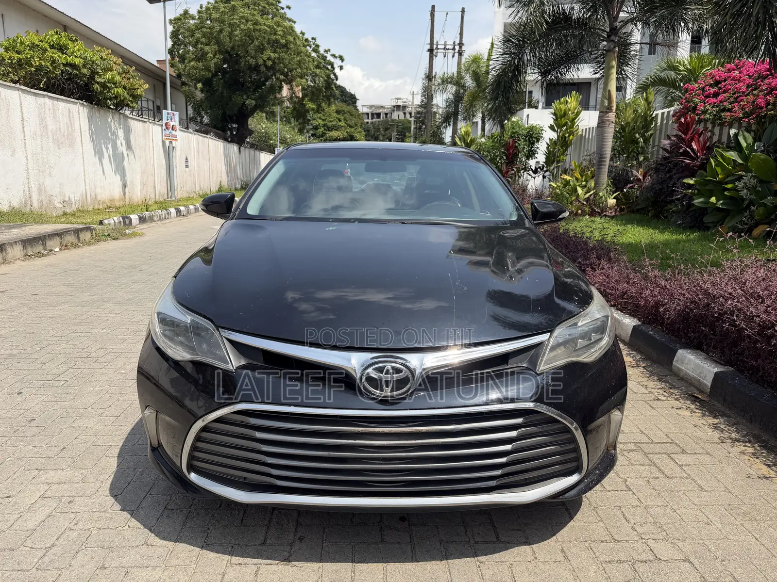 Toyota Avalon XLE FWDSedan (3.6L 6cyl 6A) 2016 Black
