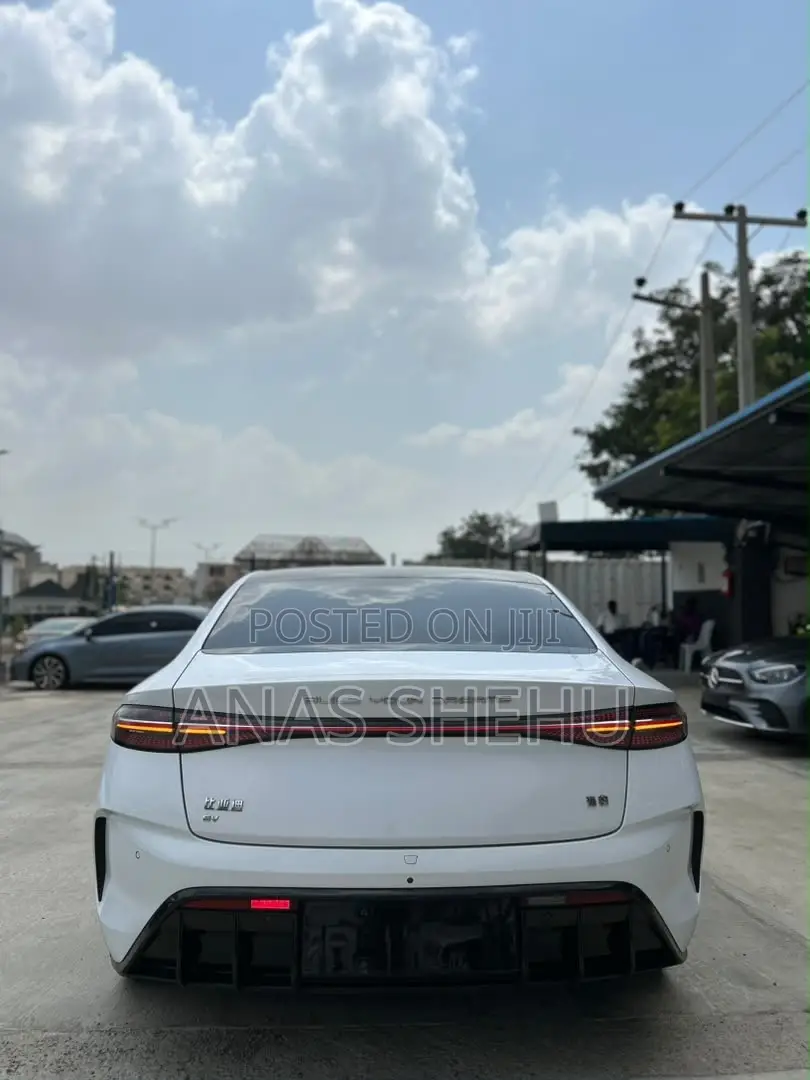 BYD Seal 2023 White