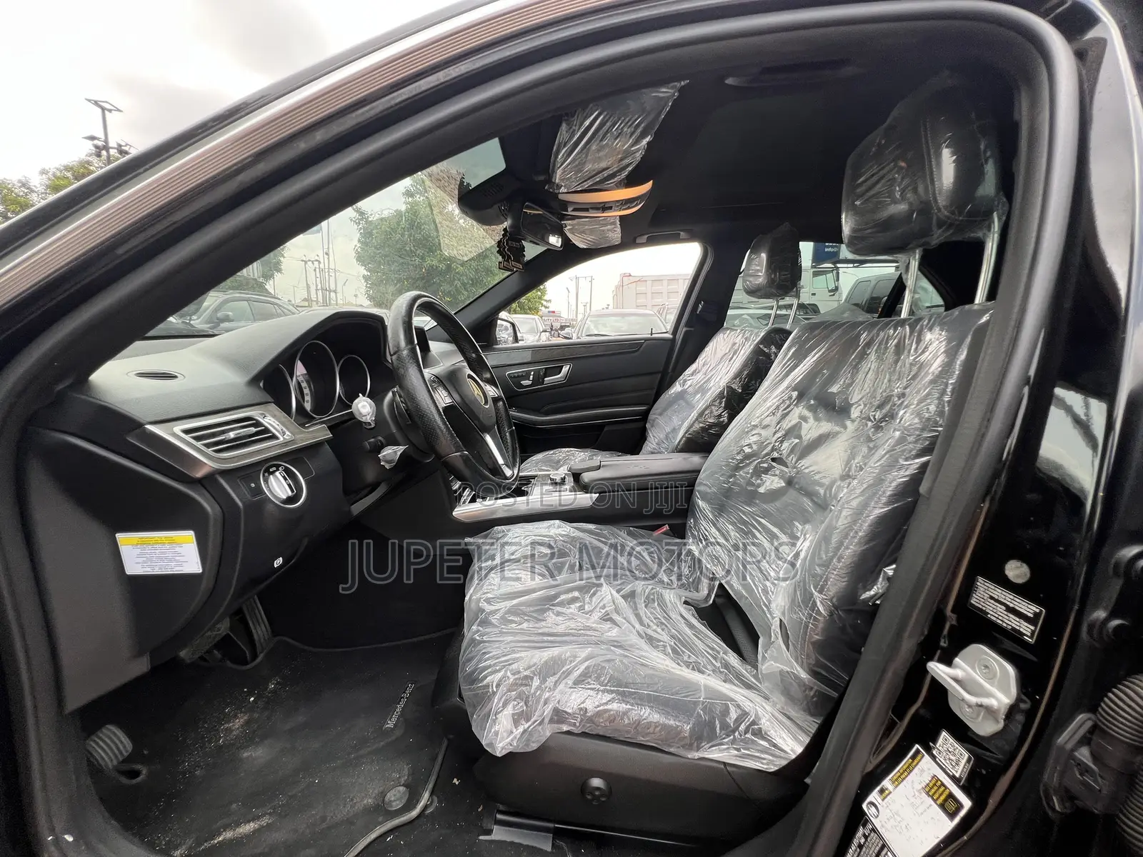 Mercedes-Benz E350 Base 4dr Sedan RWD (3.5L 6cyl 7A) 2014 Black